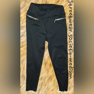 Streetwear society- woman's NWOT jeggings